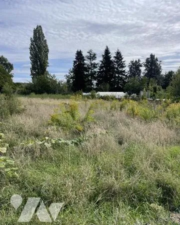 Terrain 1304 m²