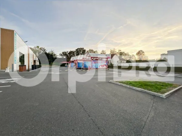 Local commercial 100 m²