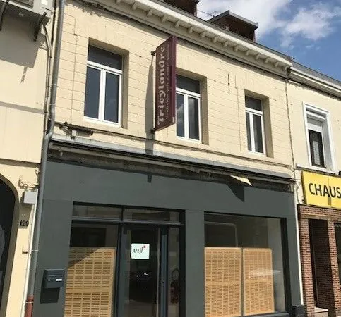 Commerce 120 m²