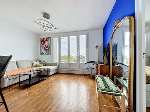 EXCLUSIVITÉ / Nantes Rond-point de Vannes / Appartement T3 / DERNIER ETAGE / 50m² / ascenseur / 2 ba