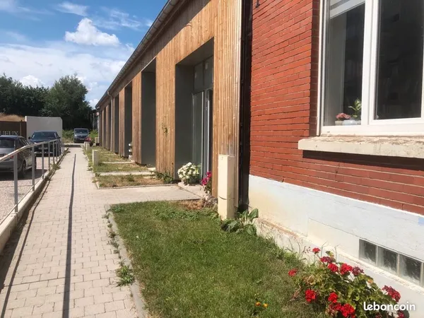 Bel appart endroit calme près centre ville