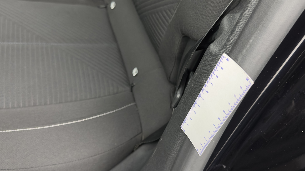 Peugeot 308 SW PHEV 180 e-EAT8 — photo 55