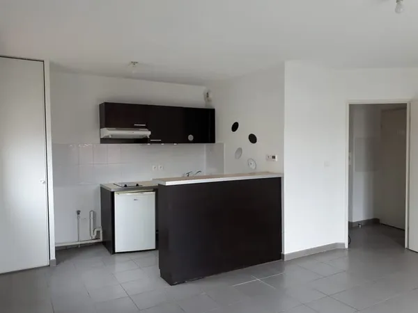 FROUZINS: Appartement T2 à louer