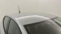 Renault Clio 1.5 dCi 100ch Evolution - 25 — photo 22