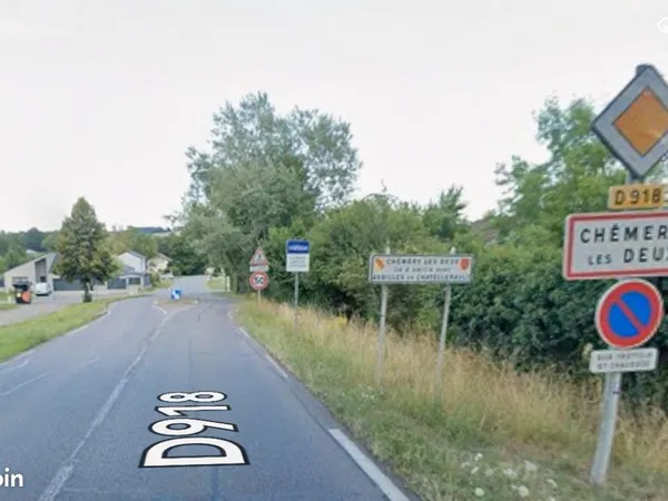 Terrain à bâtir 12 ares environ proche Luxembourg et Allemagne