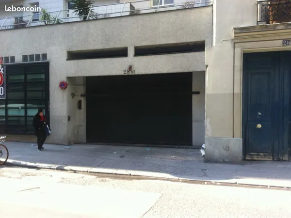 Parking 28 rue des Favorites 75015 Paris