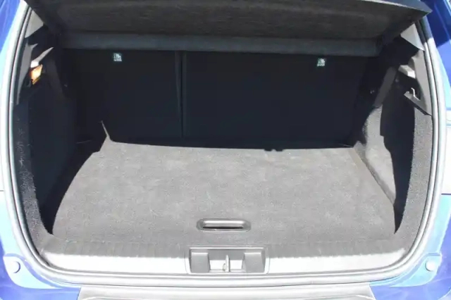 Renault Captur tce 155 edc fap — photo 15