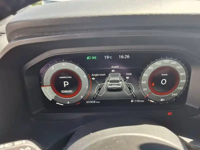 Nissan Qashqai mild hybrid 158 ch xtronic — photo 22