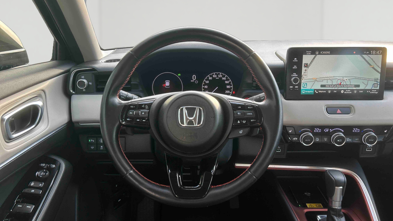 Honda HR-V e:HEV 1.5 i-MMD — photo 10