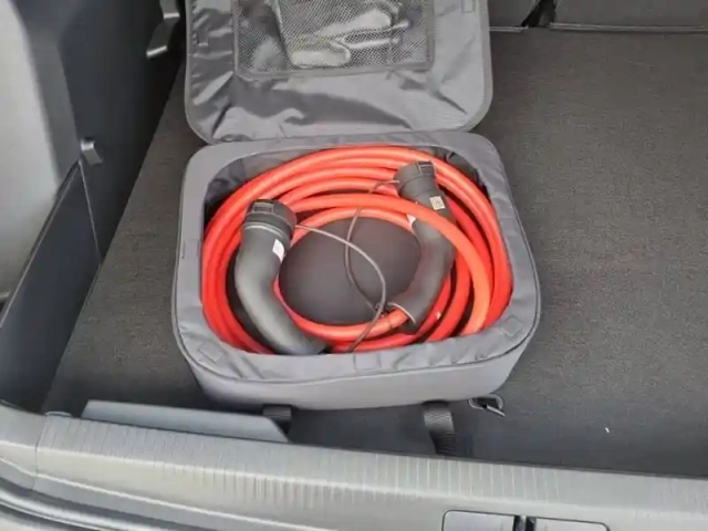 Peugeot 2008 electrique 50 kwh 136 ch — photo 40
