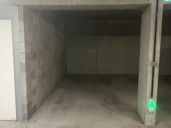 Stationnement Location Besançon   60€