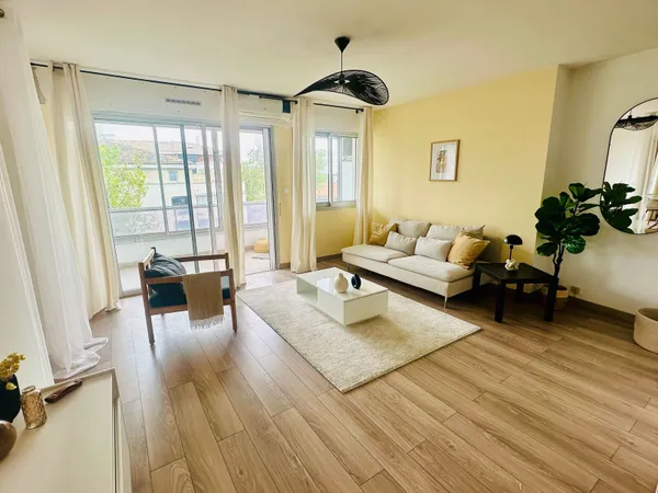 Appartement 4 pièces 81 m²