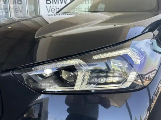 Bmw X1 sdrive18d 150ch m sport — photo 21