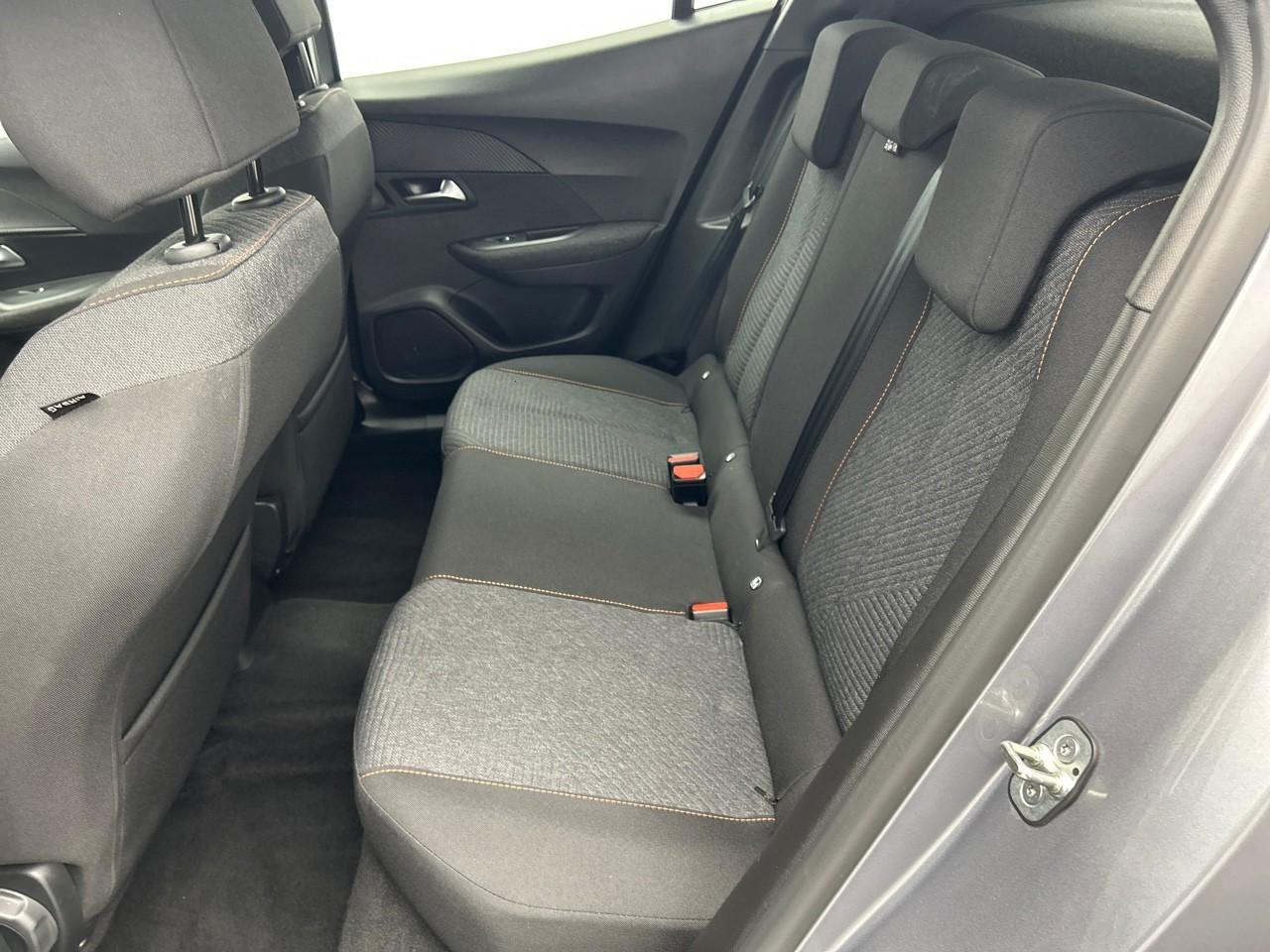 Peugeot 2008 100 s&s bvm6 style — photo 13