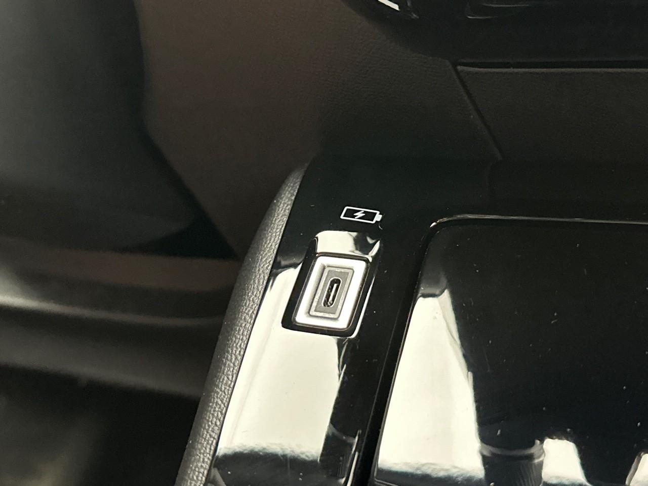 Peugeot 2008 puretech 130 s&s eat8 allure — photo 26