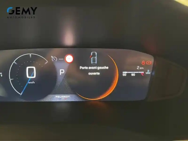 Peugeot 208 hybrid 110 e-dcs6 — photo 9