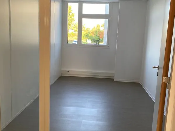 Bureau 12m² - Villenave d'Ornon
