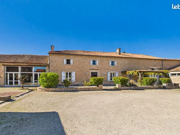 Propriété 14 pièces 400 m²