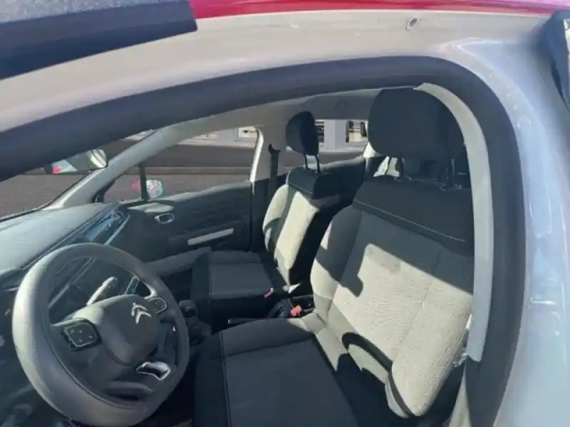 Citroën C3 puretech 82ch graphic s&amp;s e6.d-temp — photo 9
