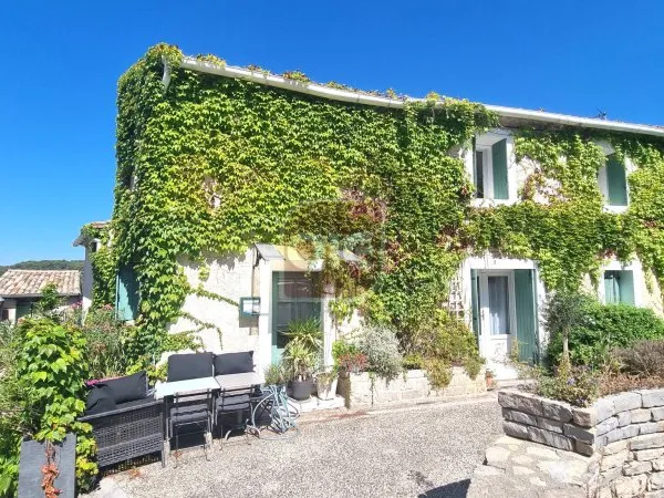 VENTE MAISON DE VILLAGE 5 PIECES MONTFERRIER SUR LEZ