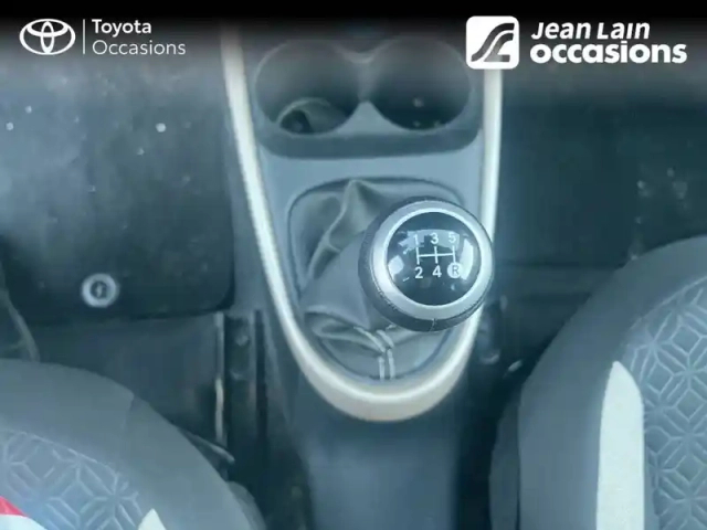 Toyota Aygo X 1.0 vvt-i 72 — photo 33