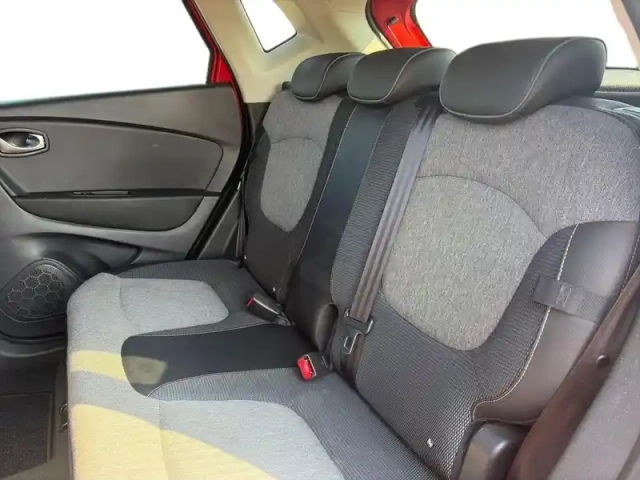 Renault Captur 0.9 tce 90ch energy intens — photo 8