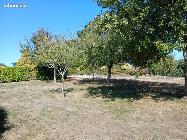 Terrain constructible. Beg Meil