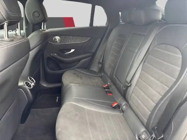 Mercedes Glc coupé 300 e 9g-tronic 4matic — photo 14