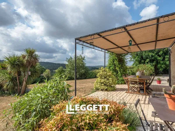 Maison 8 pièces 171 m²