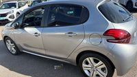 Peugeot 208 1.2 PureTech 82ch E6.2 Evap Signature 5p — photo 4