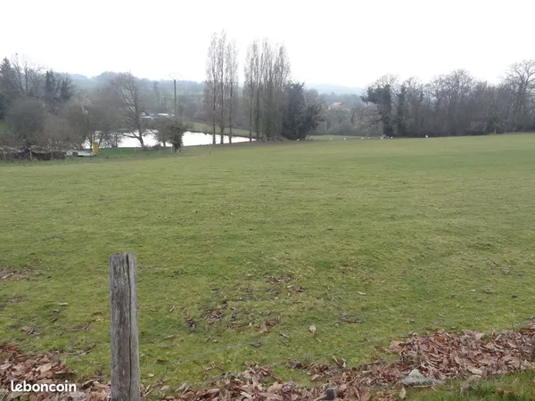 Terrain de 2000 m2 avec CU
