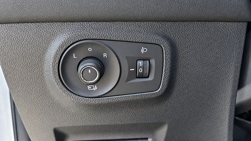 MG ZS 1.5 VTI-Tech 106 - Luxury – 2022 – 69089 km – Essence – Boîte Manuelle — photo 12