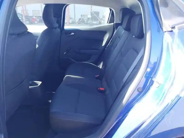Renault Clio tce 90 — photo 25