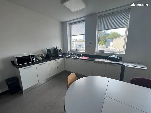 Bureaux 300 m² BREST