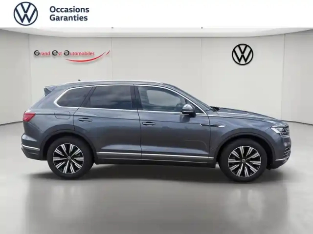 Volkswagen Touareg 3.0 tsi ehybrid 381ch elegance 4motion bva8 — photo 8