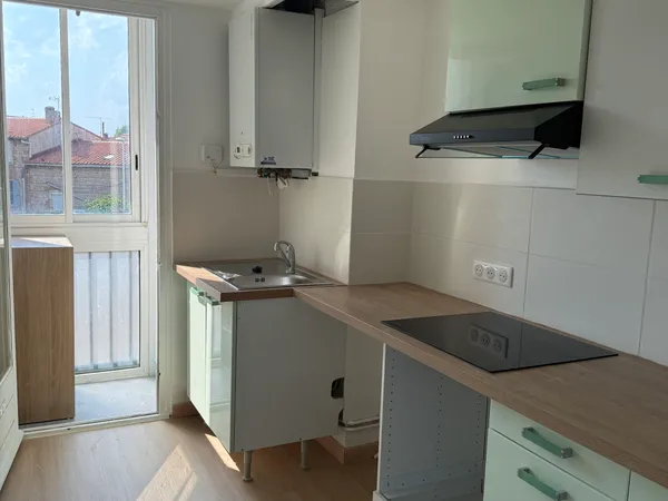 Loue appartement 58m²