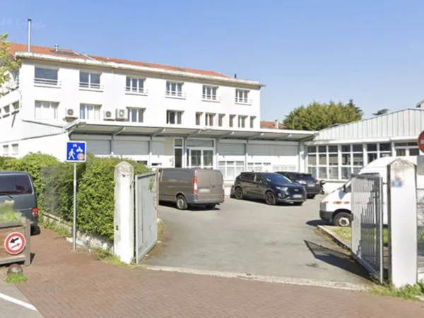 Bureaux 263 m²