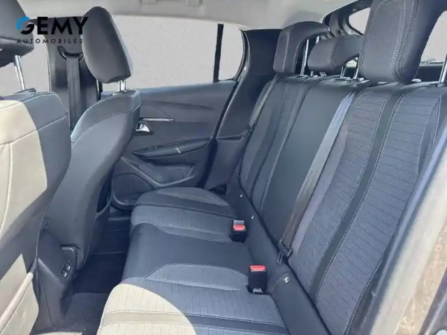 Peugeot 208 puretech 100 s&amp;s bvm6 — photo 10