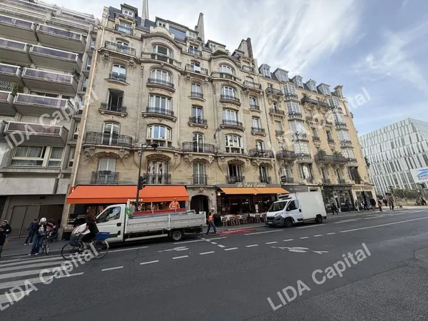 Boutique 90 m²
