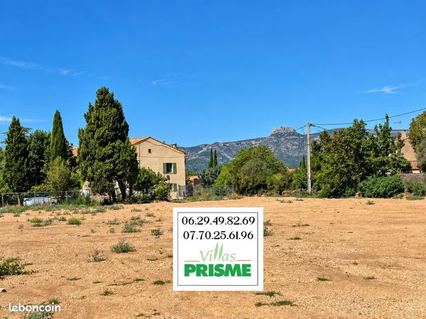 Terrain à bâtir de 767 m² à GEMENOS (13)