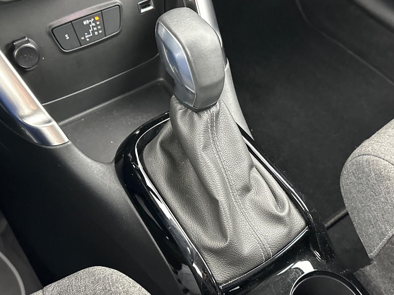 Citroën C3 Aircross puretech 130 s&s eat6 shine pack — photo 30