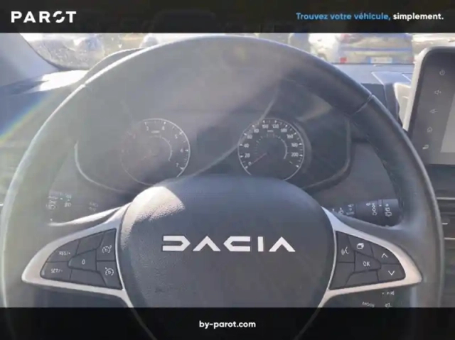 Dacia Jogger 1.0 tce 110ch extreme 7 places -24 — photo 7