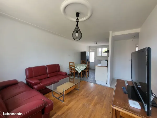 Chambre meublée colocation