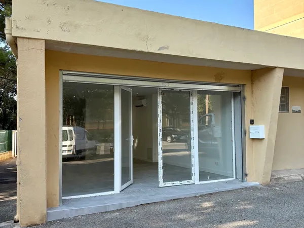 Bureau - local la valbarelle