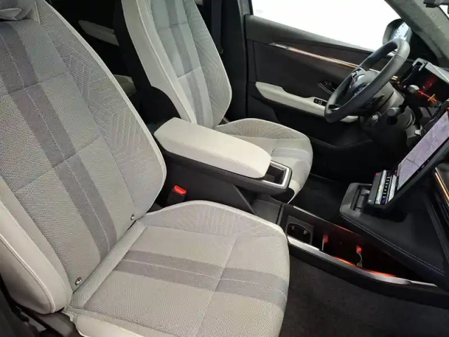 Renault Scenic e-tech électrique 220 ch grande autonomie — photo 9