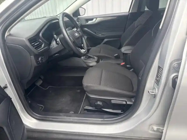 Ford Focus sw 1.0 flexifuel mhev 125ch titanium x business powershift — photo 10