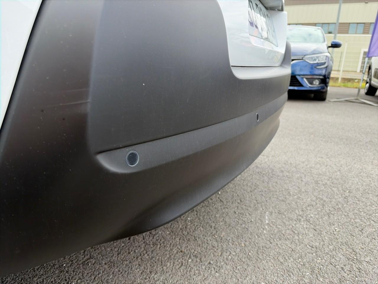 Citroën C3 1.2 puretech 83ch s&s shine — photo 30