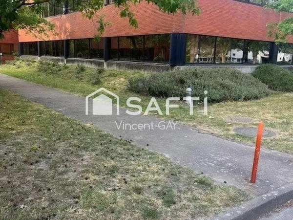 Bureaux 114 m²