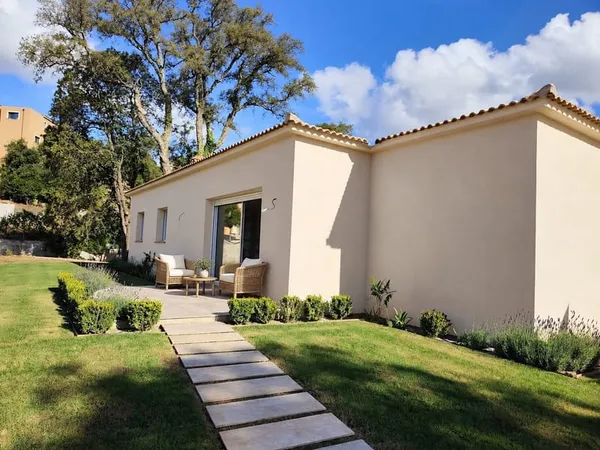 Maison Neuve De 90 M² Évolutive En T5 - Terrain De 500 M²