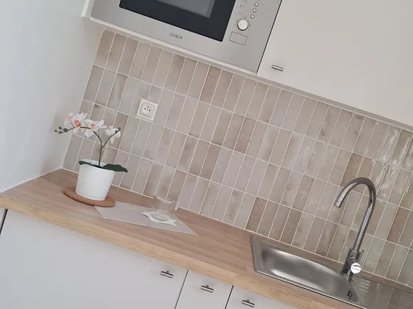 Studio à louer refait à neuf